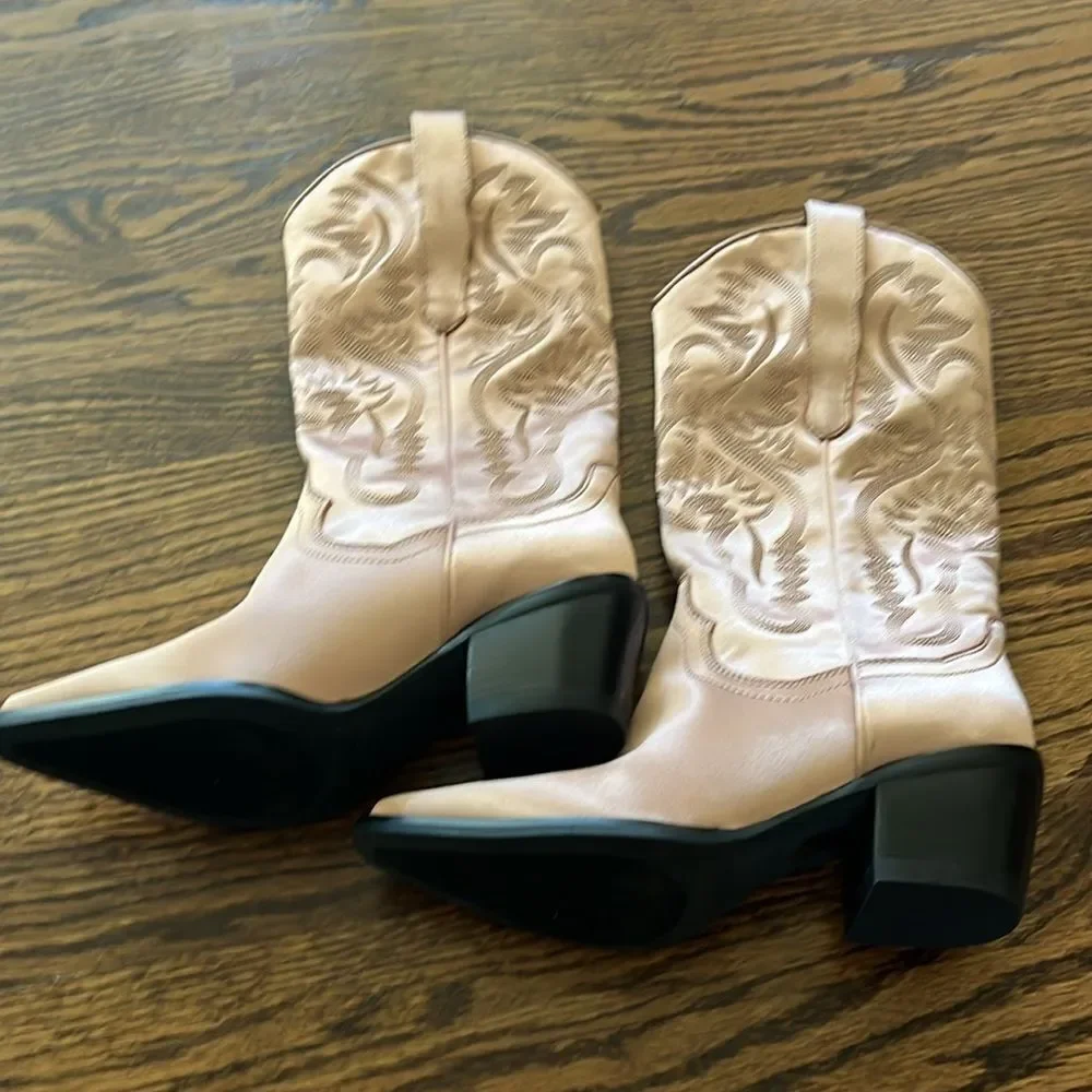 Free People Dagget Western Boots Champagne Rose Satin Amaya Western Size 6